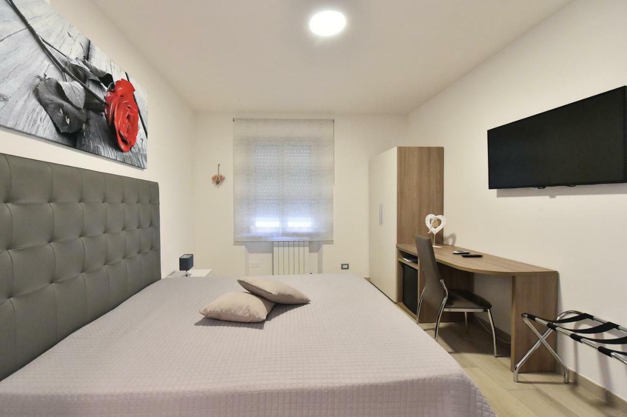 Отель Casa Casu Рим Экстерьер фото