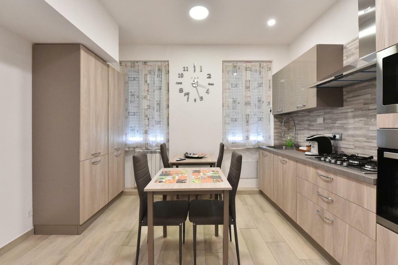 Отель Casa Casu Рим Экстерьер фото